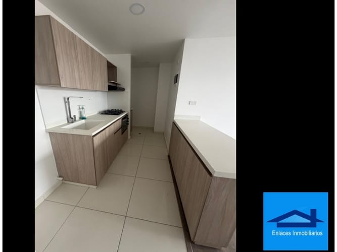Apartamento de 2 alcobas en venta en La Doctora, Sabaneta, 65 m² · foto 4 de 9
