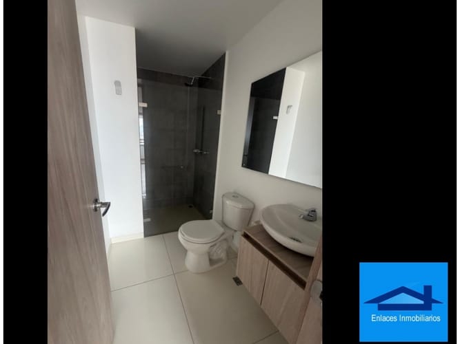 Apartamento de 2 alcobas en venta en La Doctora, Sabaneta, 65 m² · foto 5 de 9