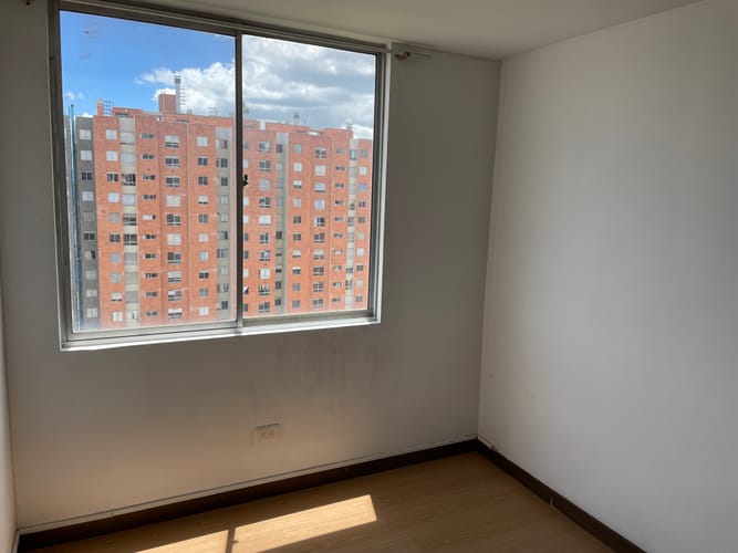 Apartamento de 3 alcobas en venta en El Vergel Oriental, Bogotá, 68 m² · foto 6 de 20