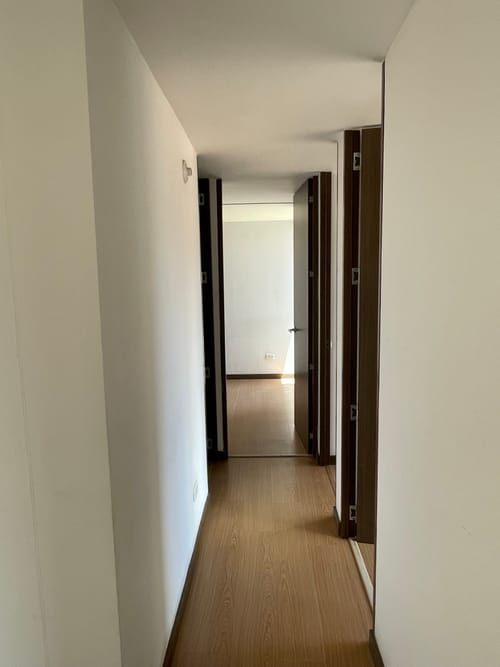 Apartamento de 3 alcobas en venta en El Vergel Oriental, Bogotá, 68 m² · foto 12 de 20