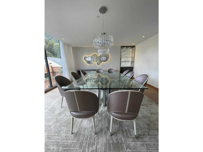 Apartamento de 3 alcobas en venta en Chicó Alto, Bogotá, 281 m² · foto 12 de 24