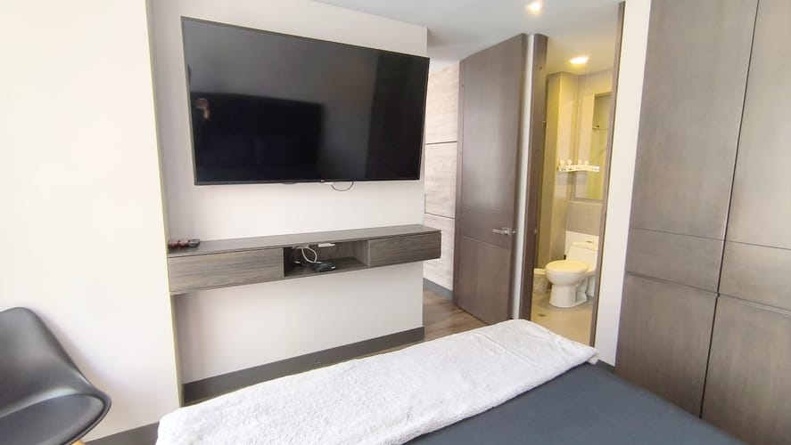 Apartamento de 1 alcoba en venta en Chico, Bogotá, 43 m² · foto 12 de 17