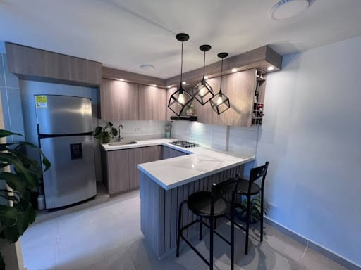 Apartamento de 2 alcobas en venta en Cabecera San Antonio De Prado, Medellín, 52 m² · foto 2 de 19
