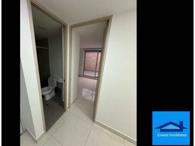 Apartamento de 2 alcobas en venta en La Barquereña, Sabaneta, 61 m² · foto 7 de 20