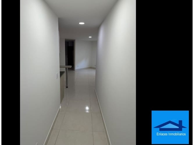 Apartamento de 2 alcobas en venta en La Barquereña, Sabaneta, 61 m² · foto 8 de 20