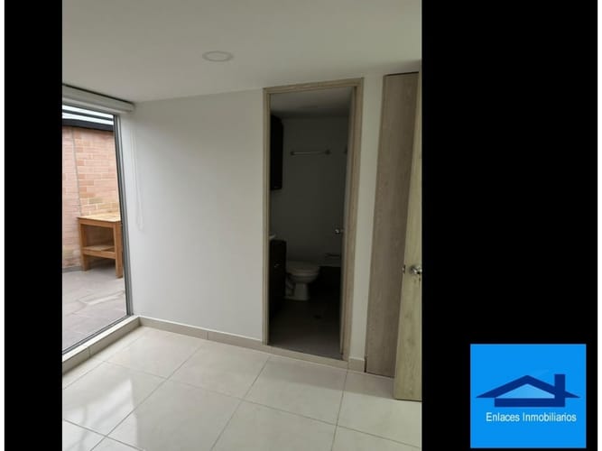 Apartamento de 2 alcobas en venta en La Barquereña, Sabaneta, 61 m² · foto 9 de 20