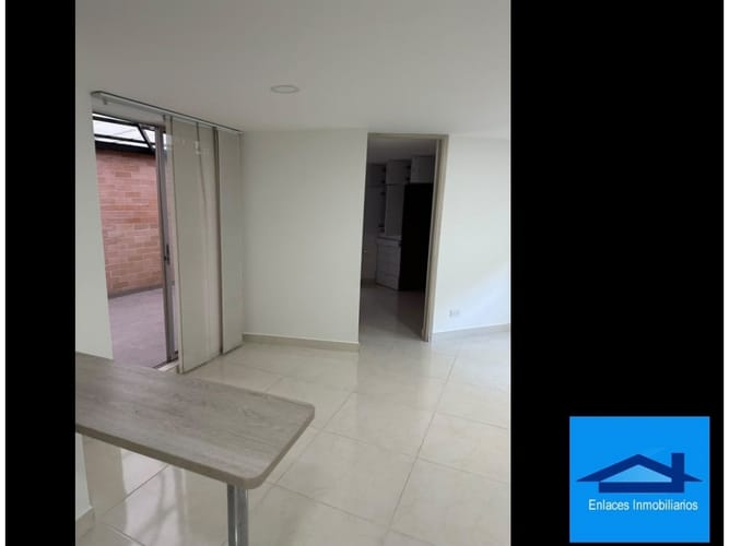 Apartamento de 2 alcobas en venta en La Barquereña, Sabaneta, 61 m² · foto 10 de 20