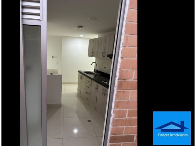 Apartamento de 2 alcobas en venta en La Barquereña, Sabaneta, 61 m² · foto 14 de 20