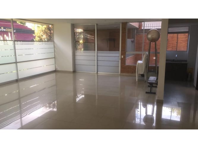 Apartaestudio en venta en Chicó Navarra, Bogotá, 50 m² · foto 7 de 9