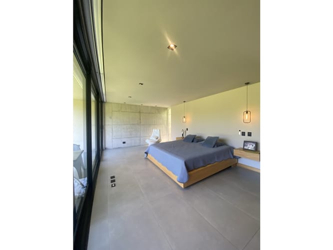 Casa de 4 alcobas en arriendo en Llano Grande, Rionegro, 465 m² · foto 4 de 8