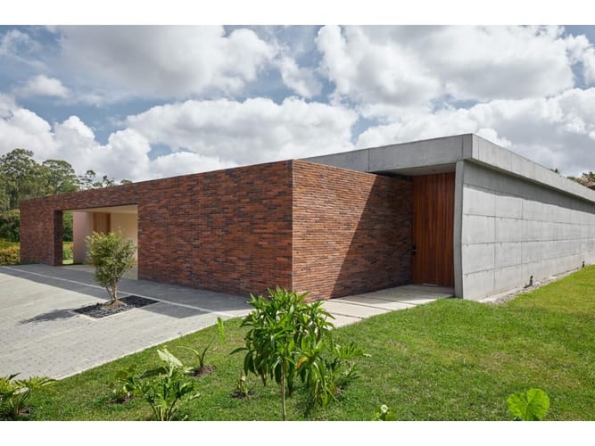 Casa de 4 alcobas en arriendo en Llano Grande, Rionegro, 465 m² · foto 5 de 8