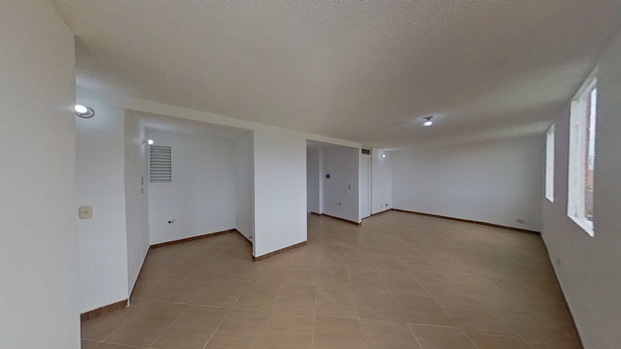 Apartamento de 2 alcobas en venta en Cr. La Evolucion, Soacha, 50 m² · foto 2 de 8