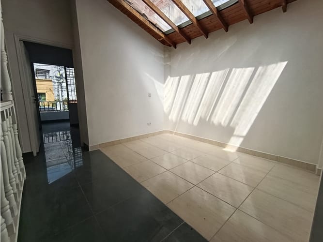 Casa de 3 alcobas en arriendo en Belén, Medellín, 80 m² · foto 4 de 24