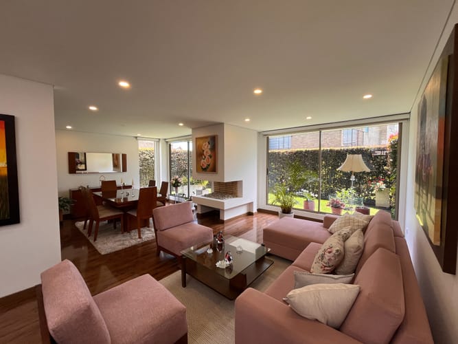 Apartamento de 2 alcobas en venta en Vda Canelon, Cajicá, 145 m² · foto 2 de 24