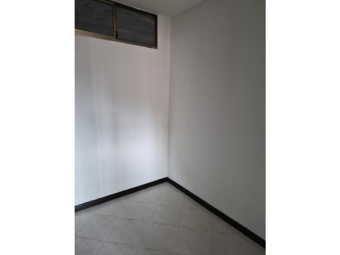 Apartamento de 4 alcobas en arriendo en Belén, Medellín, 140 m² · foto 17 de 24