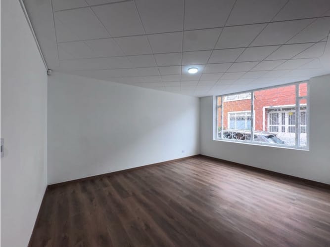 Casa de 6 alcobas en arriendo en Pasadena, Bogotá, 280 m² · foto 7 de 24
