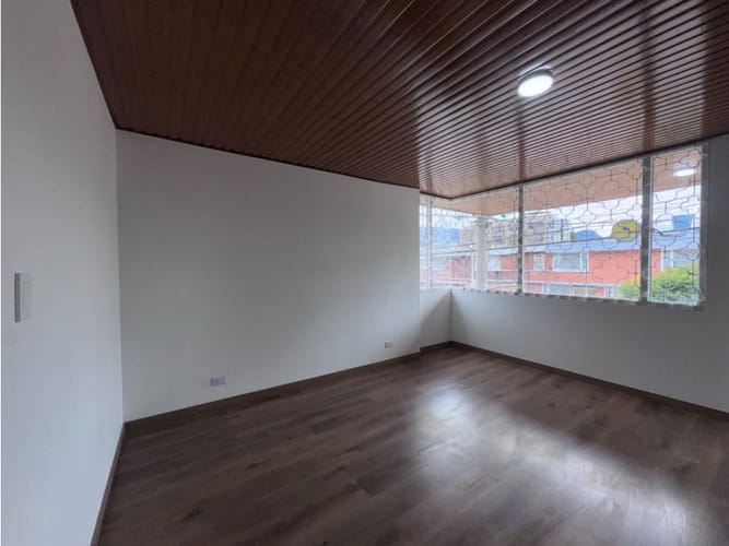 Casa de 6 alcobas en arriendo en Pasadena, Bogotá, 280 m² · foto 20 de 24