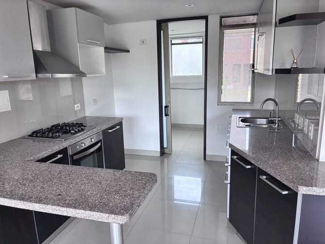 Casa de 3 alcobas en arriendo en Pueblo Viejo, Cota, 111 m² · foto 10 de 19
