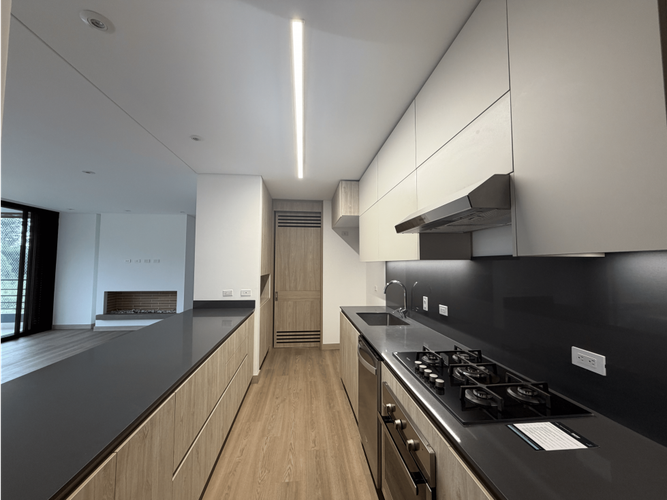 Apartamento de 3 alcobas en arriendo en Llano Grande, Rionegro, 143 m² · foto 16 de 24