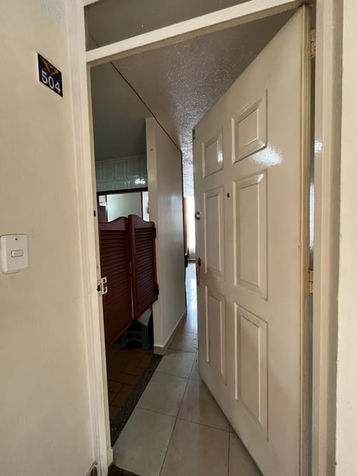 Apartamento de 3 alcobas en venta en Club De Los Lagartos, Bogotá, 45 m² · foto 7 de 11