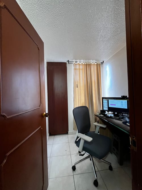 Apartamento de 3 alcobas en venta en Club De Los Lagartos, Bogotá, 45 m² · foto 11 de 11