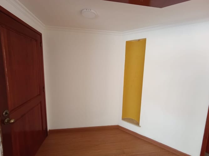 Casa de 3 alcobas en venta en Gratamira, Bogotá, 248 m² · foto 7 de 24