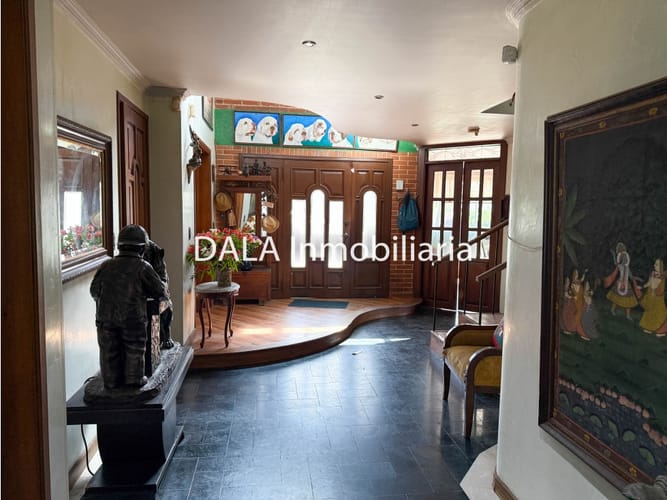 Casa de 6 alcobas en venta en Santo Domingo, Chía, 408 m² · foto 3 de 24