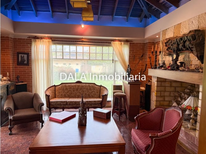 Casa de 6 alcobas en venta en Santo Domingo, Chía, 408 m² · foto 9 de 24