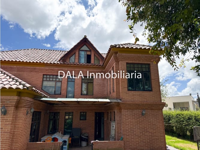 Casa de 6 alcobas en venta en Santo Domingo, Chía, 408 m² · foto 17 de 24