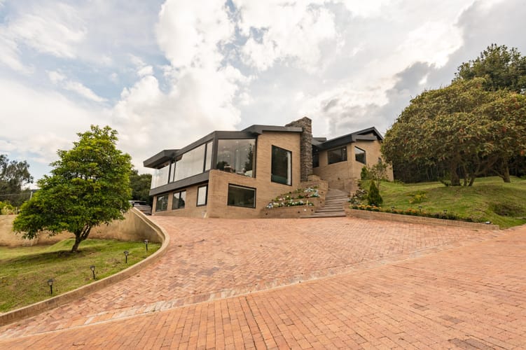 Casa de 4 alcobas en venta en Yerbabonita Bosque Nativo, Sopó, 360 m² · foto 9 de 20