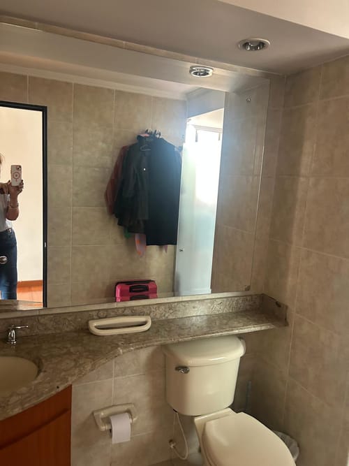 Apartamento de 3 alcobas en arriendo en Colina Campestre, Bogotá, 177 m² · foto 2 de 16