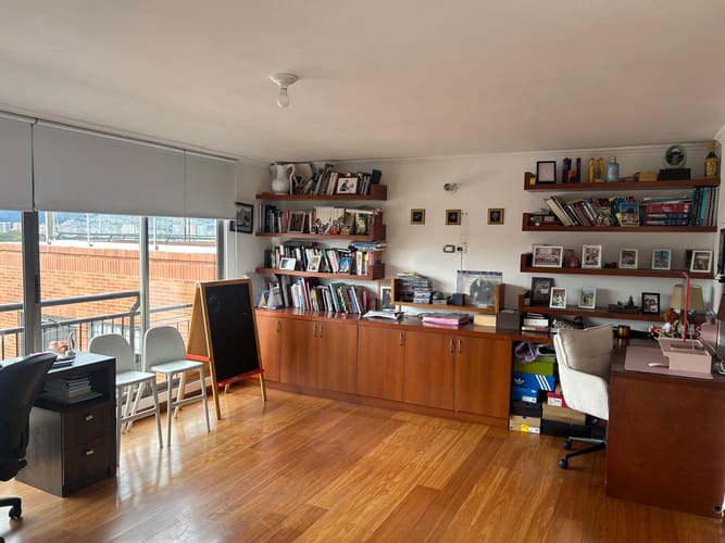Apartamento de 3 alcobas en arriendo en Colina Campestre, Bogotá, 177 m² · foto 4 de 16