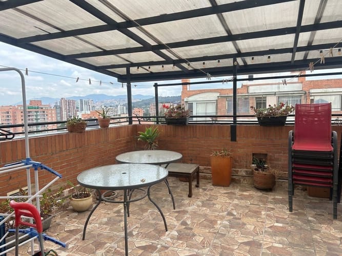 Apartamento de 3 alcobas en arriendo en Colina Campestre, Bogotá, 177 m² · foto 12 de 16