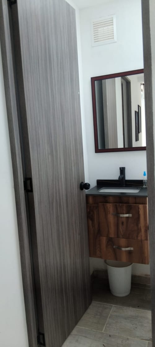 Casa de 4 alcobas en arriendo en San Nicolas, La Ceja, 200 m² · foto 11 de 24