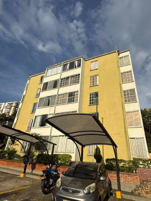 Apartamento de 3 alcobas en venta en Conjunto Torres De Alejandria, Bucaramanga, 65 m² · foto 10 de 14