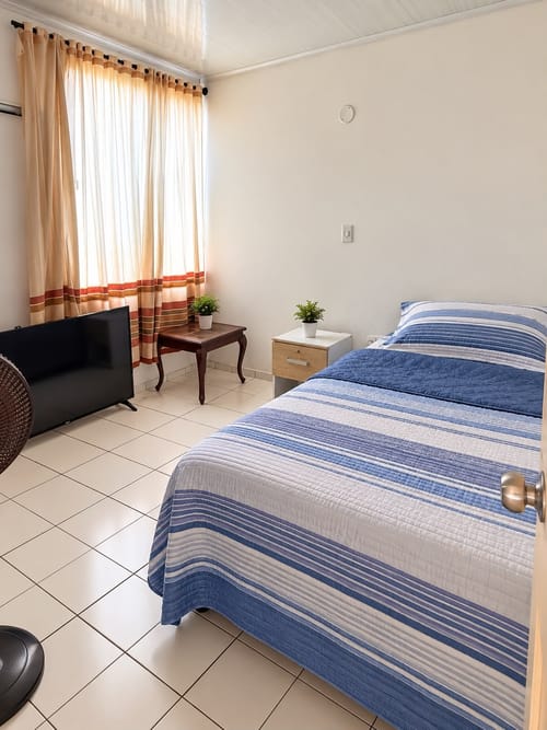 Apartamento de 3 alcobas en venta en Conjunto Torres De Alejandria, Bucaramanga, 65 m² · foto 2 de 14