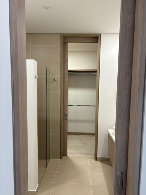 Apartamento de 1 alcoba en arriendo en El Poblado, Medellín, 72 m² · foto 18 de 24