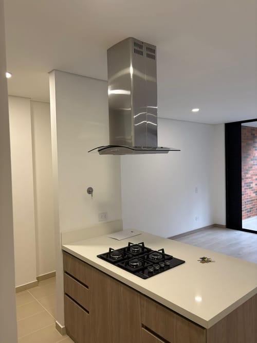 Apartamento de 1 alcoba en arriendo en El Poblado, Medellín, 72 m² · foto 24 de 24