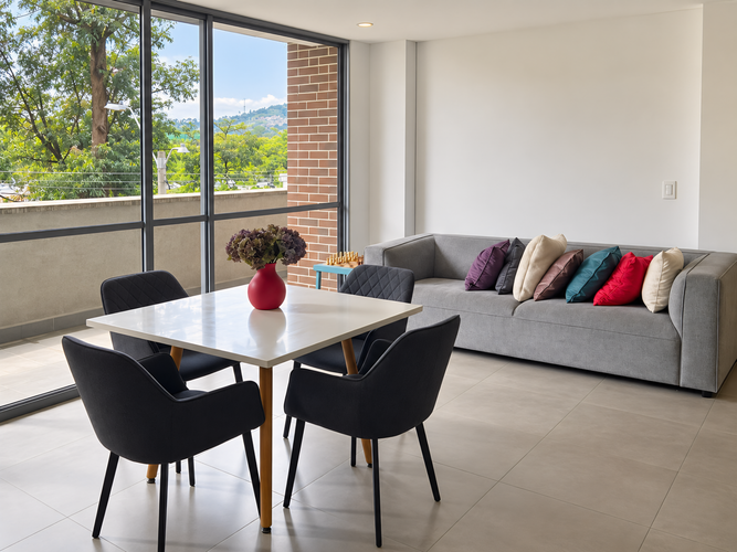 Apartamento de 3 alcobas en venta en Ciudad Del Río, Medellín, 160 m² · foto 2 de 17