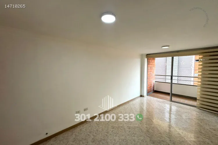 Apartamento de 3 alcobas en arriendo en Loma De Los Bernal, Medellín, 90 m² · foto 3 de 24