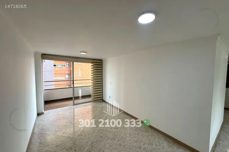 Apartamento de 3 alcobas en arriendo en Loma De Los Bernal, Medellín, 90 m² · foto 4 de 24