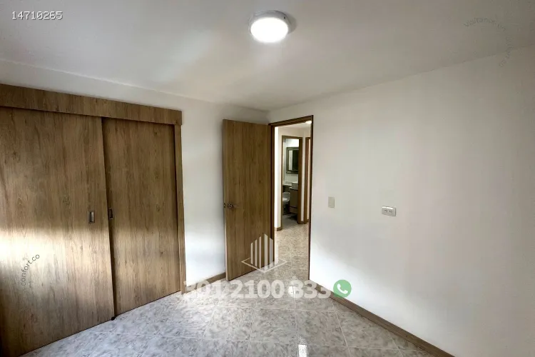 Apartamento de 3 alcobas en arriendo en Loma De Los Bernal, Medellín, 90 m² · foto 19 de 24