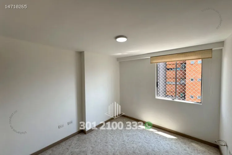 Apartamento de 3 alcobas en arriendo en Loma De Los Bernal, Medellín, 90 m² · foto 21 de 24