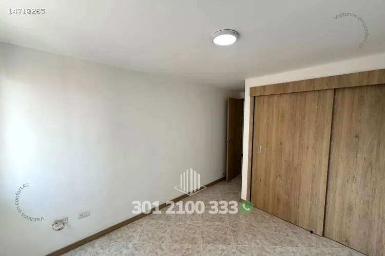 Apartamento de 3 alcobas en arriendo en Loma De Los Bernal, Medellín, 90 m² · foto 23 de 24