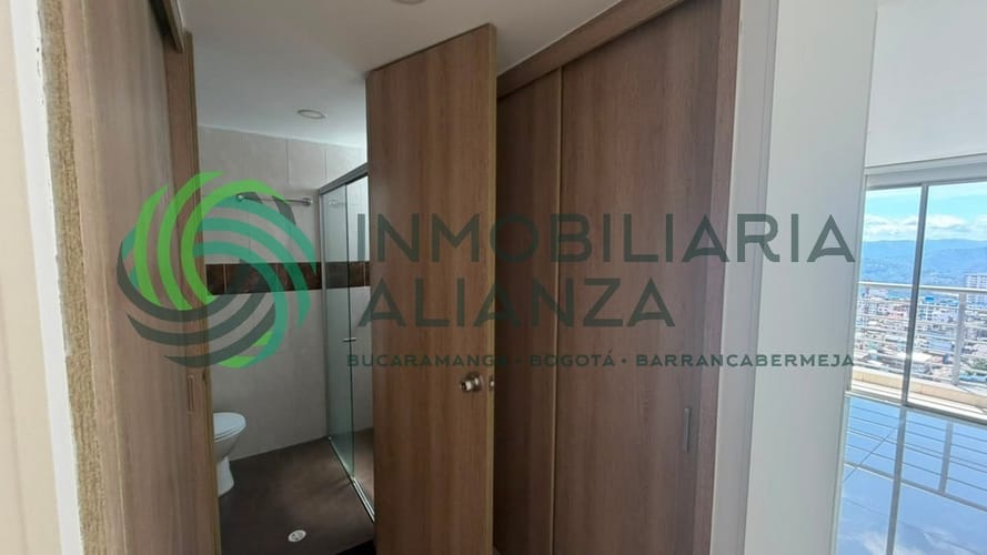 Apartamento de 3 alcobas en arriendo en San Francisco, Bucaramanga, 86 m² · foto 14 de 24