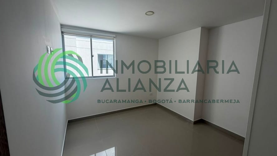 Apartamento de 3 alcobas en arriendo en San Francisco, Bucaramanga, 86 m² · foto 19 de 24