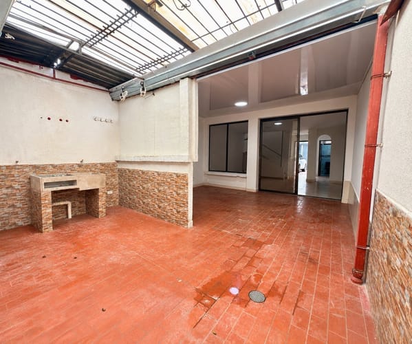 Casa de 3 alcobas en venta en El Refugio, Cali, 272 m² · foto 7 de 24
