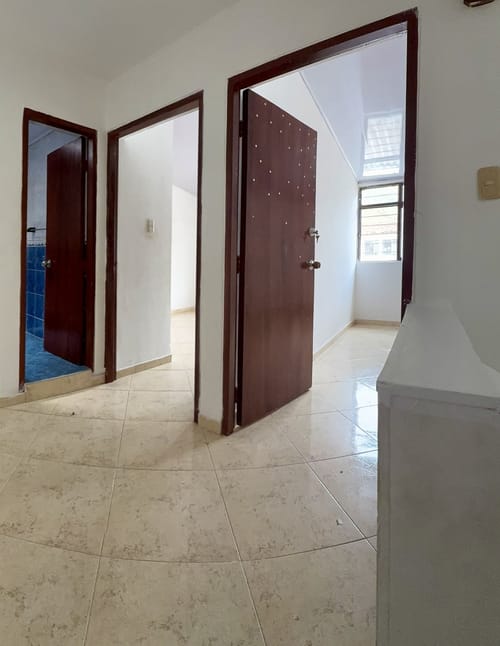 Casa de 3 alcobas en venta en El Refugio, Cali, 272 m² · foto 10 de 24