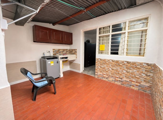 Casa de 3 alcobas en venta en El Refugio, Cali, 272 m² · foto 19 de 24