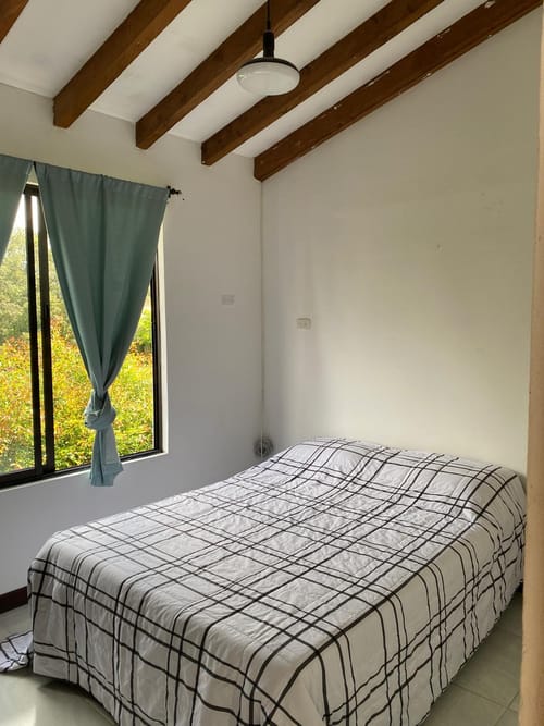 Casa de 4 alcobas en arriendo en Guayabito, Rionegro, 300 m² · foto 8 de 19